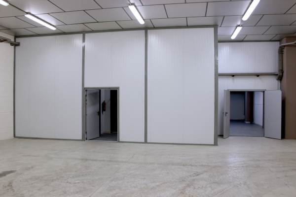 Separador amb portes antiincendis